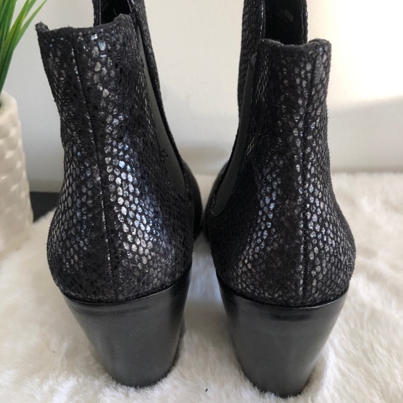 Chinese Laundry Leather Utah Snakeskin Booties - Picture 10 of 15